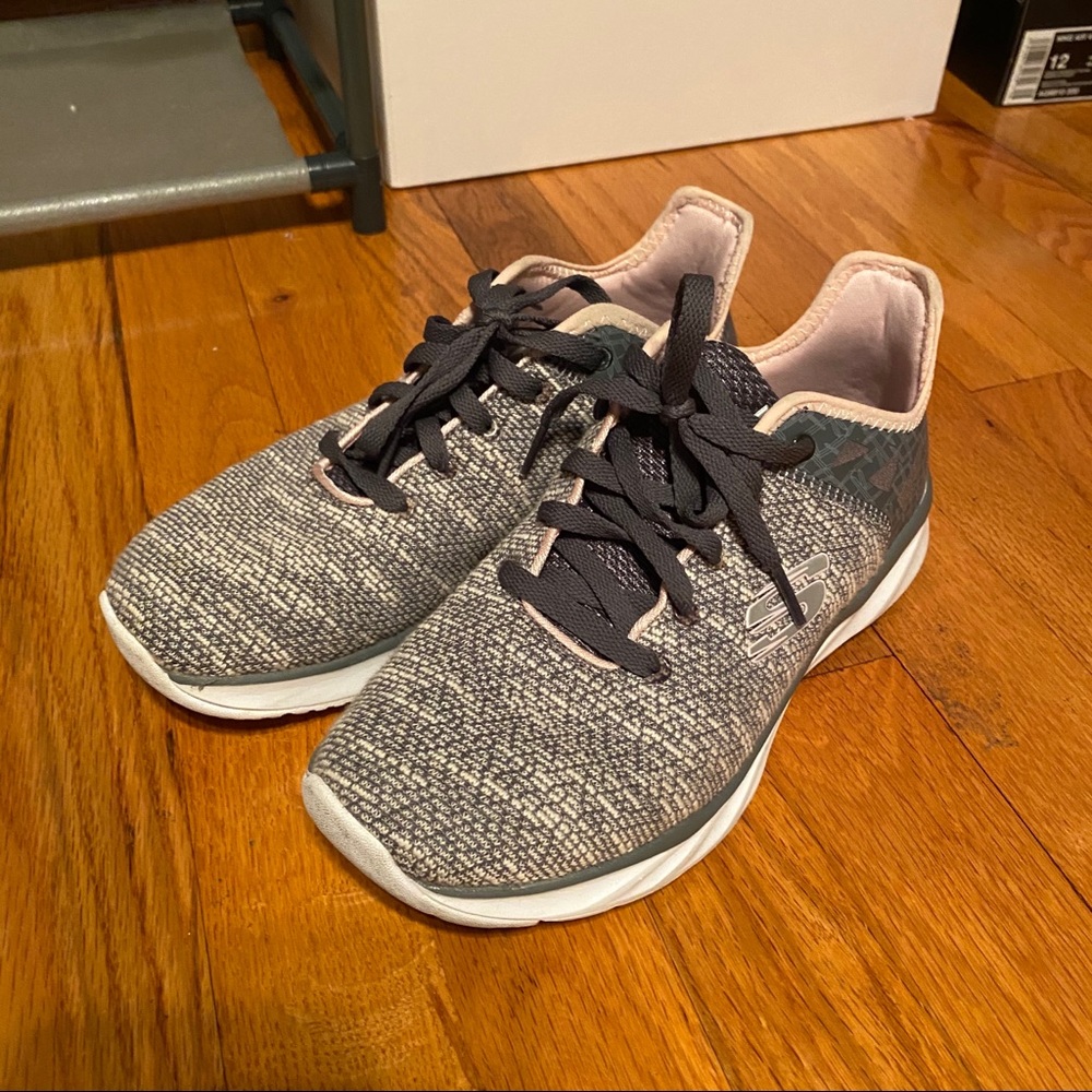 Sketcher runner